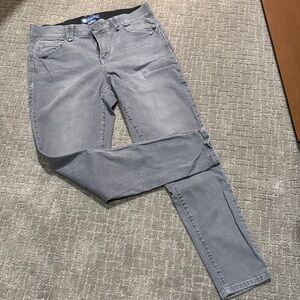 Democracy Women's Skinny Jeans in Soft Gray